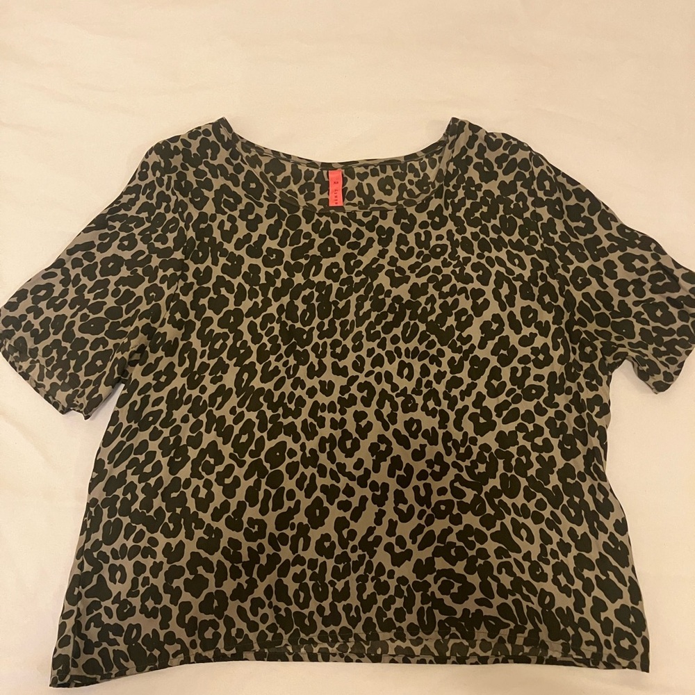 Eight Sixty Olive Green and Black Leopard Print Blouse